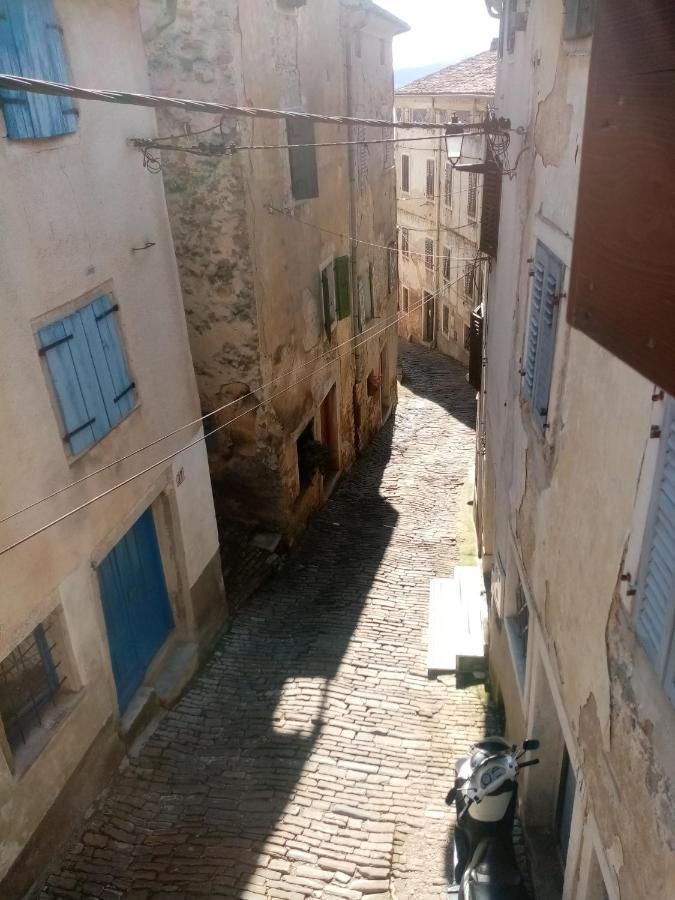 Rooms Serafin-Lavanda Motovun Exterior foto